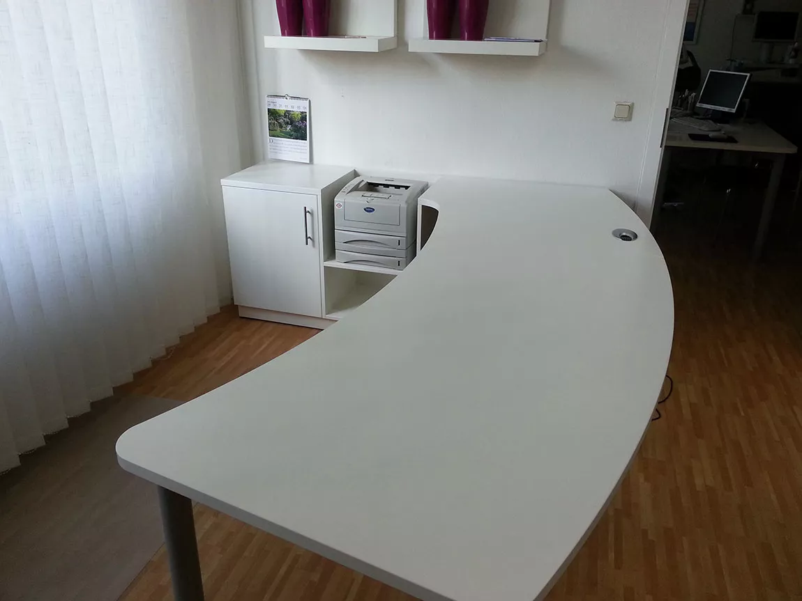 Tischlerei Cetraro | Kürten | Bergisch Gladbach | Ladenbau + Objekte gewerblich Tischlerei Cetraro | Kürten | Bergisch Gladbach | Ladenbau + Objekte gewerblich